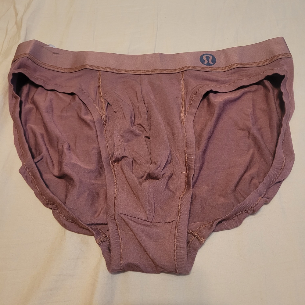 New Lululemon Always In Motion Men's Brief with Fly Underwear